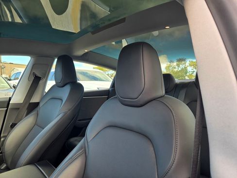 Used 2025 Tesla Model 3 Long Range image 30