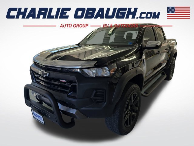Used 2023 Chevrolet Colorado Trail Boss w/ Advanced Trailering Package AWD/4WD image 1