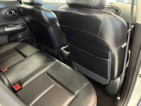 Used 2014 Nissan Juke SL image 37