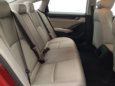 Used 2020 Honda Accord LX image 19