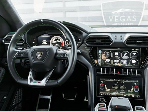 Used 2021 Lamborghini Urus image 50
