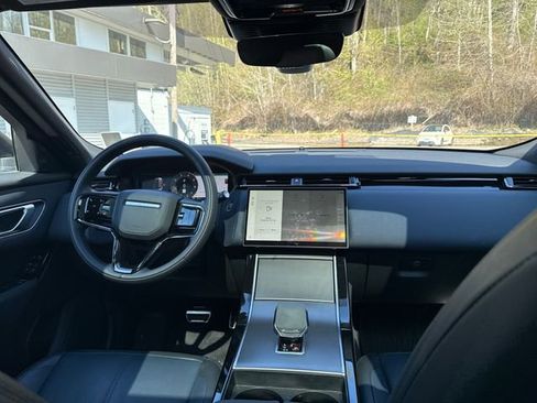 Used 2024 Land Rover Range Rover Velar Dynamic SE AWD/4WD image 43