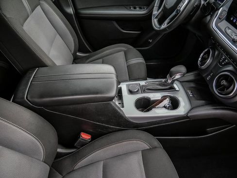 Used 2023 Chevrolet Blazer LT w/ Convenience Package FWD image 15