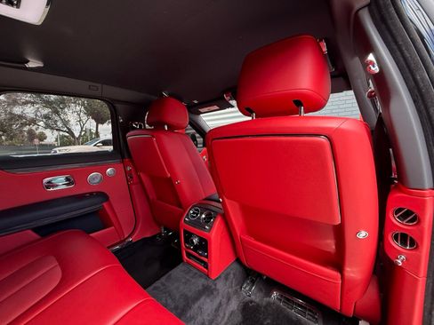 Used 2022 Rolls-Royce Ghost w/ Ghost Package AWD/4WD image 47