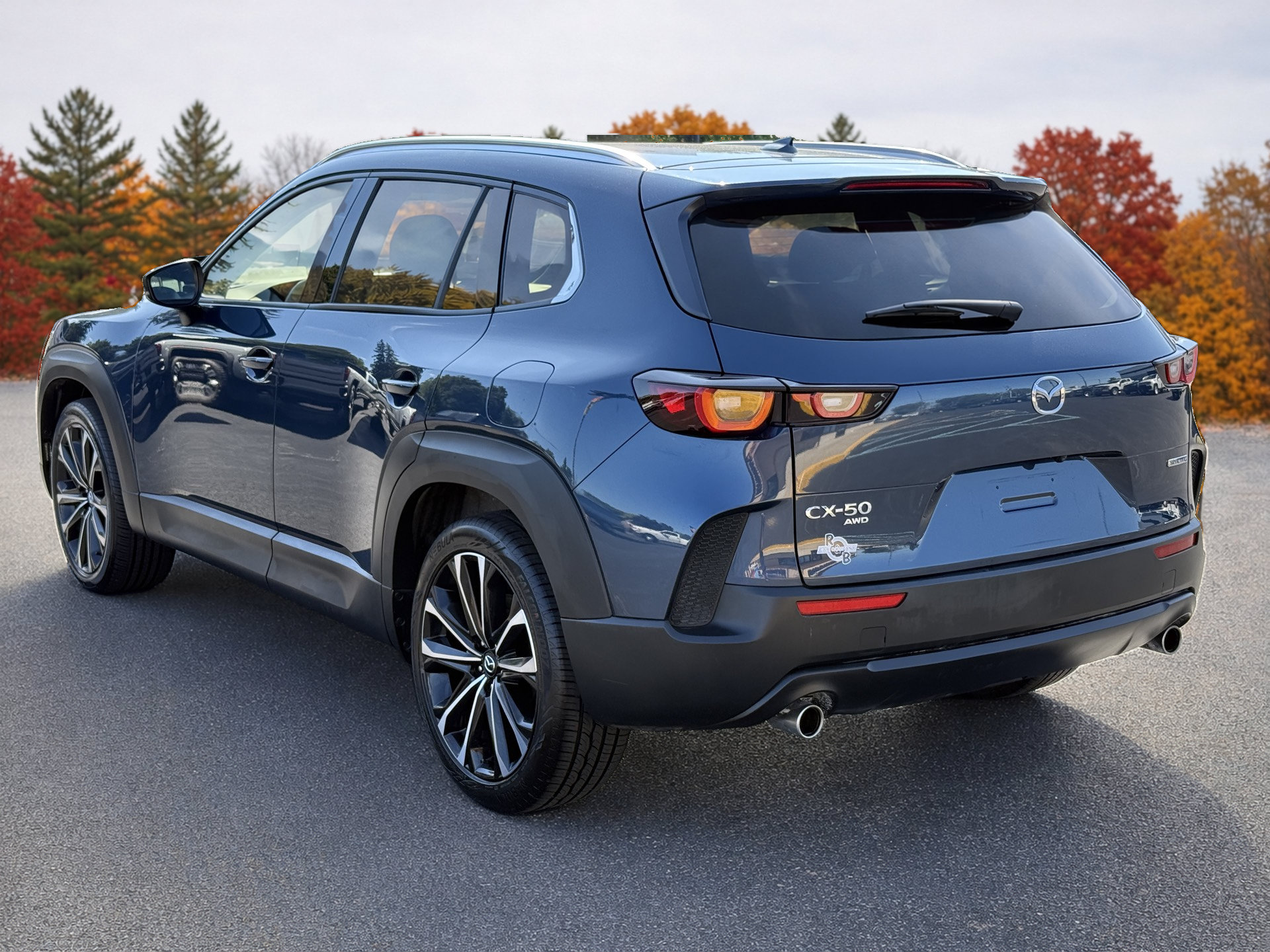 Used 2025 MAZDA CX-50 AWD 2.5 S w/ Premium Plus Pkg image 6
