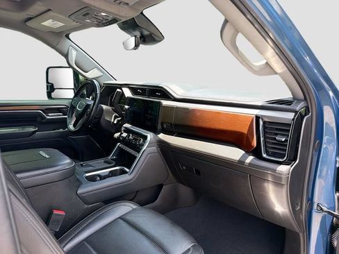 Used 2024 GMC Sierra 2500 Denali w/ Denali Reserve Package AWD/4WD image 13