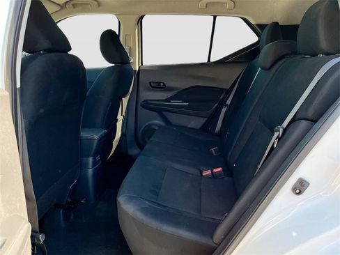 Used 2024 Nissan Kicks S image 22