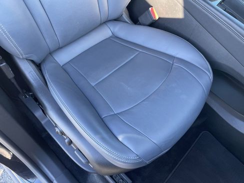 Used 2023 Buick Enclave Essence image 31