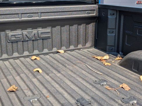 New 2026 GMC Sierra 2500 Denali w/ Technology Package AWD/4WD image 10