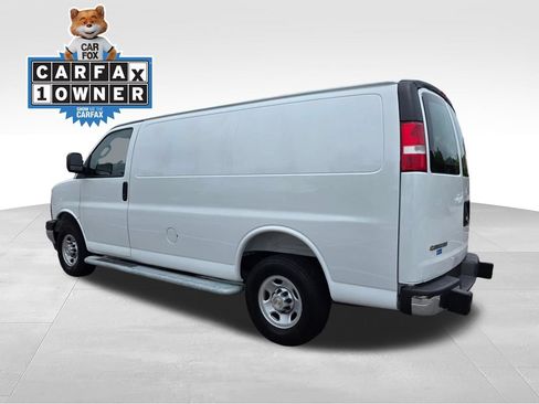 Certified 2025 Chevrolet Express 2500 w/ Driver Convenience Package RWD image 5