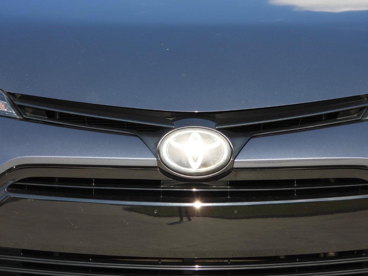 Used 2019 Toyota Corolla LE FWD image 28