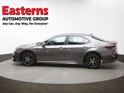 Used 2024 Toyota Camry SE FWD image 60