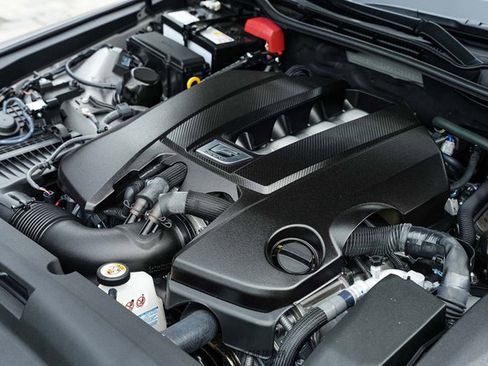 Used 2025 Lexus IS 500 w/ F-Sport Performance RWD image 18