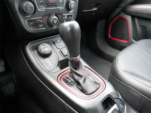 Used 2019 Jeep Compass Trailhawk w/ Leather Interior Group image 33