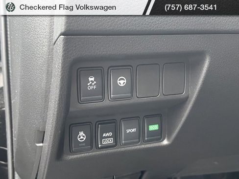 Used 2020 Nissan Rogue Sport SV w/ Technology Package image 15