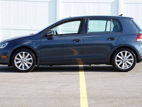 Used 2011 Volkswagen Golf TDI w/ Cold Weather Pkg FWD image 11