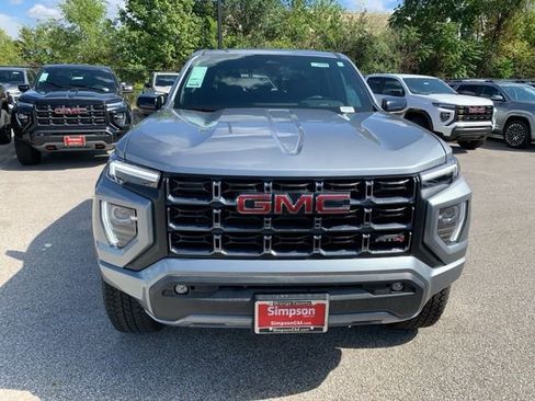 New 2025 GMC Canyon AT4 w/ Nightfall Edition image 9