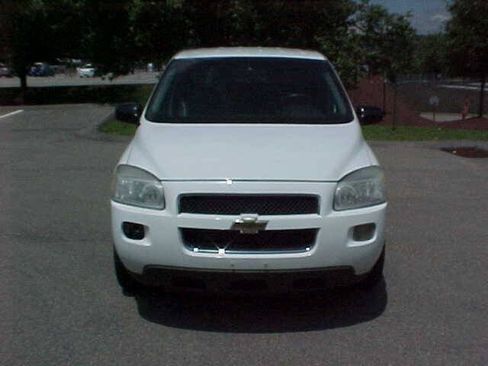 Used 2006 Chevrolet Uplander LS w/ Climate Package FWD image 32