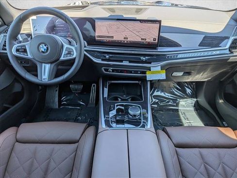 New 2026 BMW X5 xDrive40i w/ M Sport Package AWD/4WD image 16