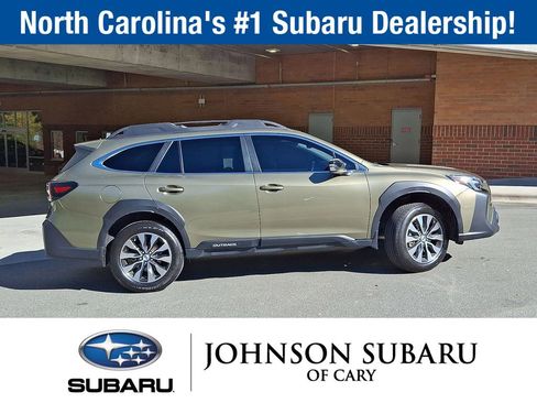 Used 2023 Subaru Outback Limited image 29