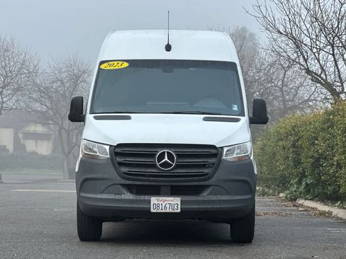 Used 2023 Mercedes-Benz Sprinter 2500 image 8
