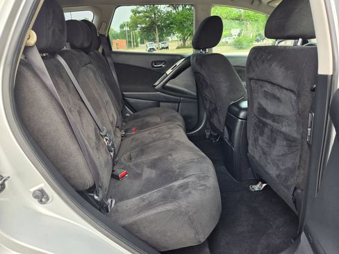 Used 2011 Nissan Murano S AWD/4WD image 17