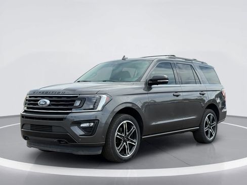 Used 2021 Ford Expedition Limited AWD/4WD image 2