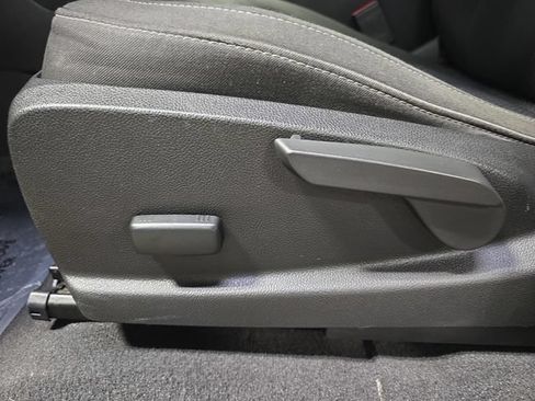 Used 2019 Chevrolet Colorado LT AWD/4WD image 29