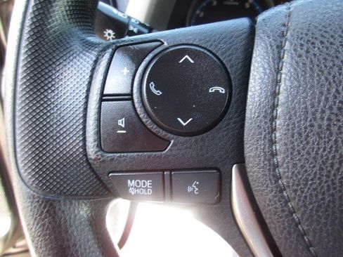 Used 2017 Toyota RAV4 LE w/ Carpet Mat Package FWD image 19