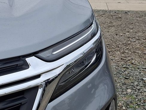 Used 2024 Chevrolet Equinox LT FWD image 36