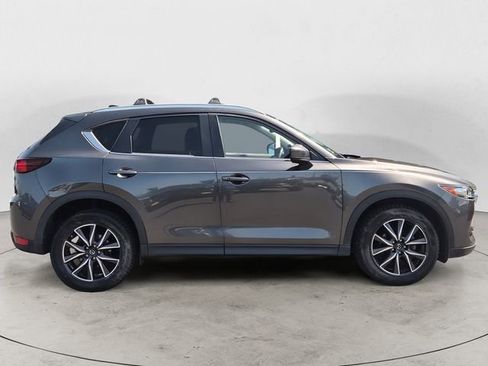 Used 2018 MAZDA CX-5 Touring w/ Preferred Equipment Package FWD image 6