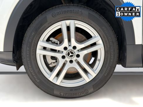 Used 2023 Mercedes-Benz GLB 250 image 13