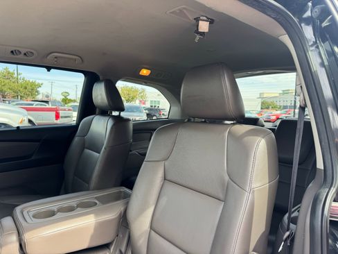 Used 2016 Honda Odyssey EX-L image 30