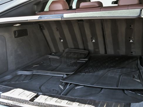 Used 2022 BMW X6 xDrive40i w/ Premium Package image 18