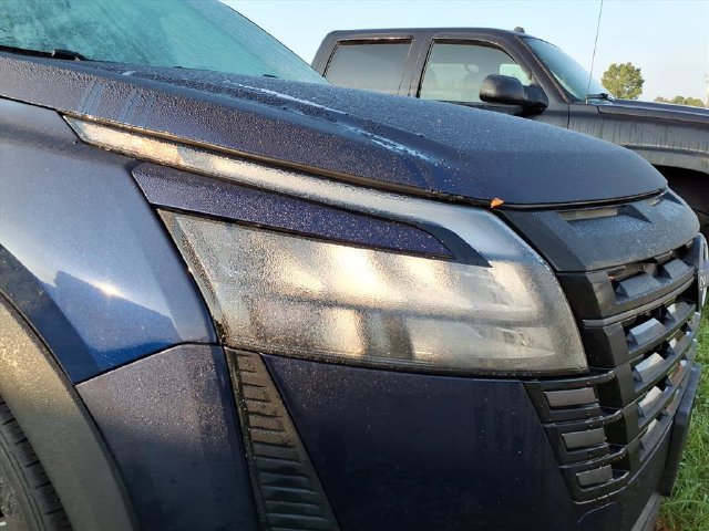 Used 2026 Nissan Pathfinder SV AWD/4WD image 3