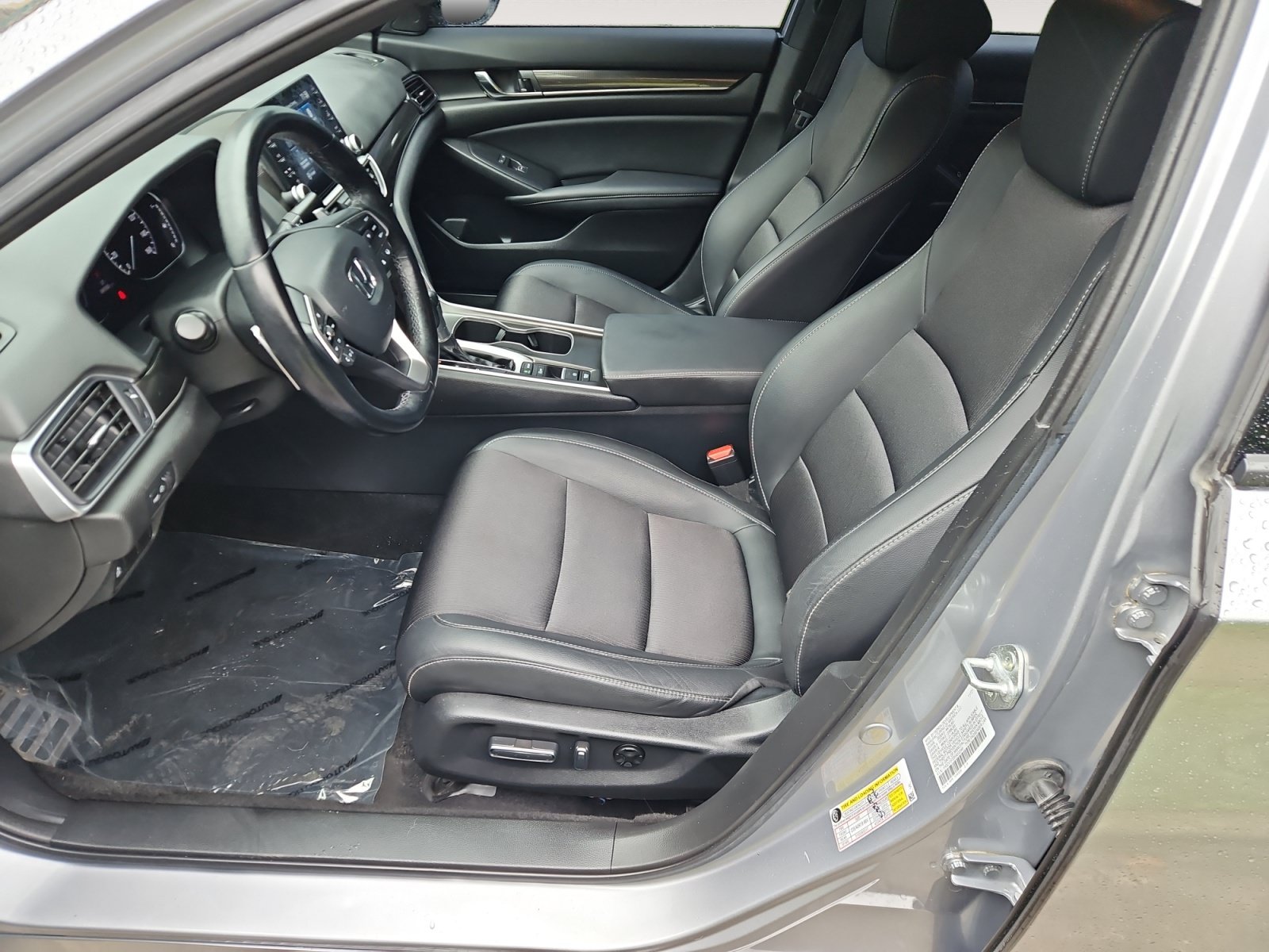 Used 2022 Honda Accord Sport image 9