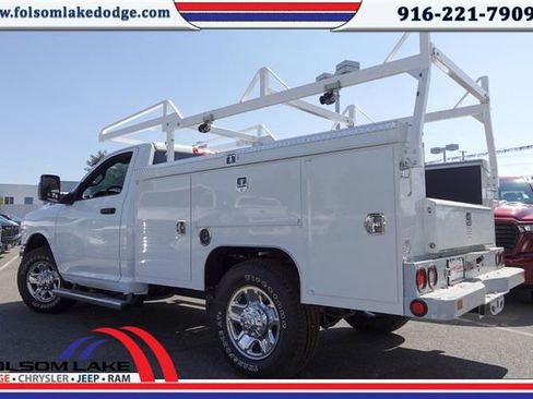 New 2024 RAM 2500 Tradesman w/ Chrome Appearance Group image 14