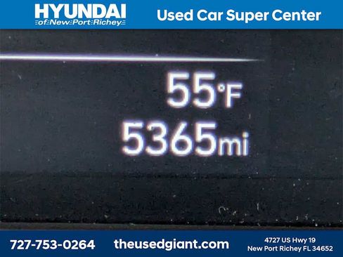 Certified 2023 Hyundai Venue Limited w/ Cargo Package image 29