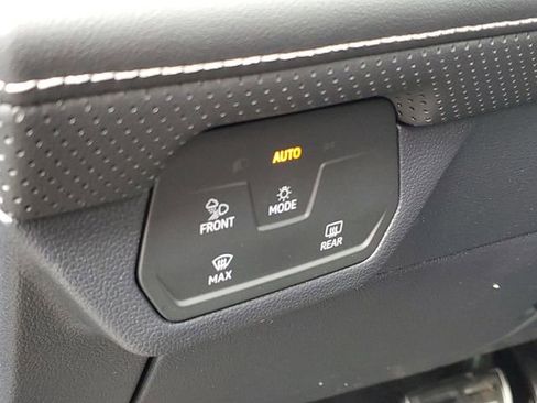 New 2026 Volkswagen Atlas SEL Premium R-Line image 21