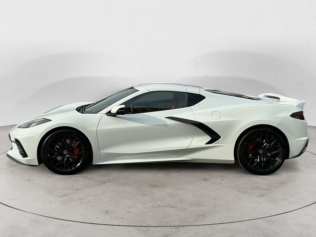 Used 2020 Chevrolet Corvette Stingray Preferred Cpe w/ 2LT Preferred Equipment Group RWD image 8