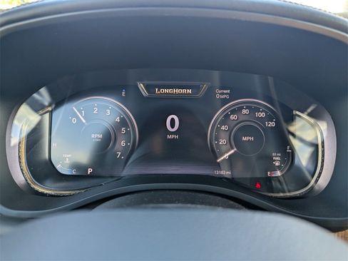 Used 2023 RAM 1500 Limited w/ Body Color Bumper Group image 28