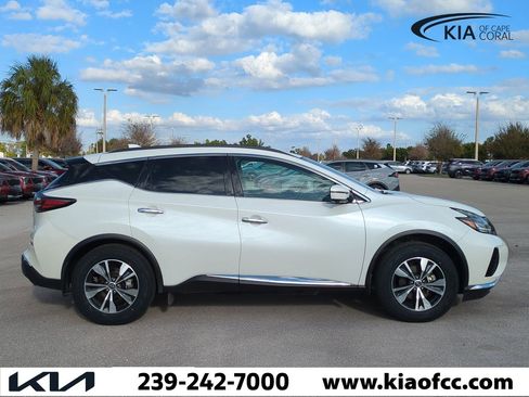 Used 2024 Nissan Murano SV image 4
