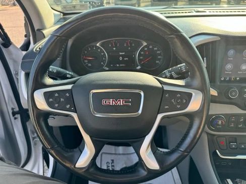 Used 2020 GMC Terrain SLT w/ Preferred Package AWD/4WD image 16