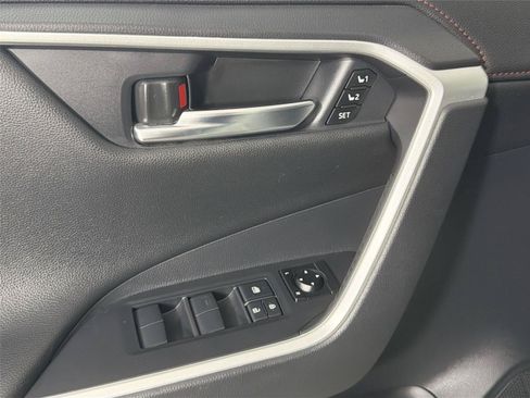 Used 2021 Toyota RAV4 XSE w/ Premium Package AWD/4WD image 18