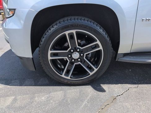 Used 2017 Chevrolet Tahoe LT AWD/4WD image 28