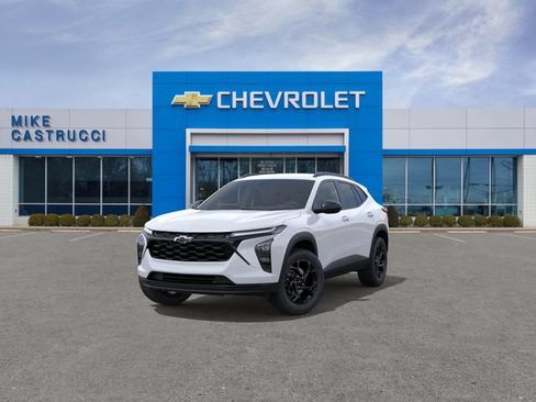 New 2026 Chevrolet Trax LT w/ Driver Confidence Package FWD image 8