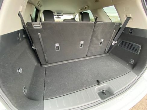 New 2025 Nissan Pathfinder Platinum w/ Cargo Package image 17