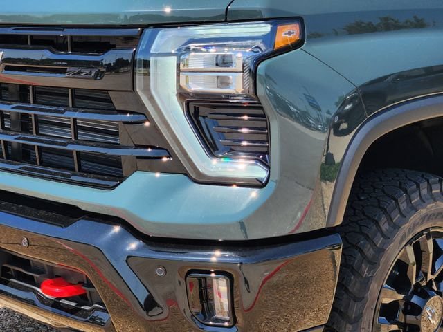 New 2026 Chevrolet Silverado 2500 LTZ w/ LTZ Plus Package AWD/4WD image 6