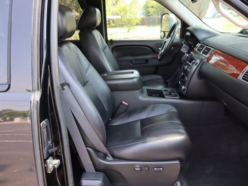 Used 2011 GMC Sierra 2500 SLT w/ SLT Convenience Package AWD/4WD image 22