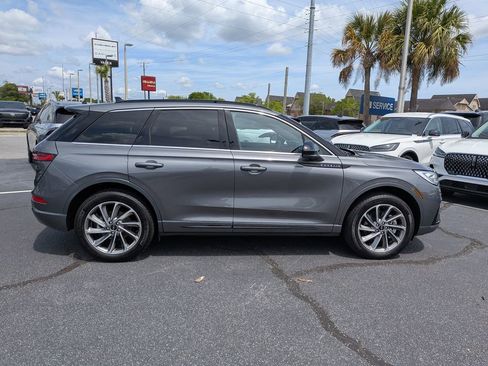 New 2025 Lincoln Corsair Grand Touring w/ Equipment Group 301A AWD/4WD image 3